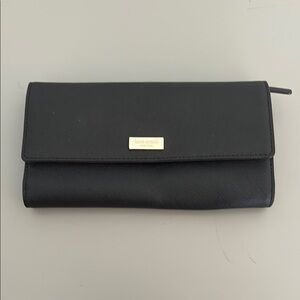 Kate Spade Black Wallet Sleek Minimalist Design